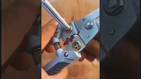 elactrical wire cutter